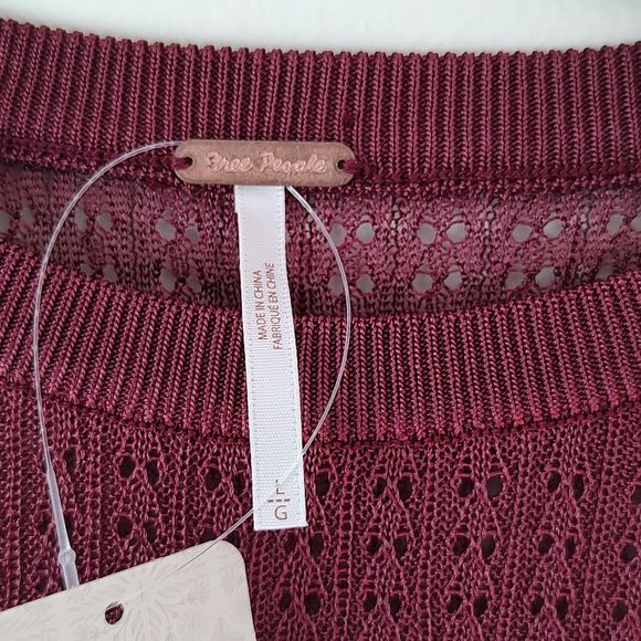 NWT! Free People H20 Crew Pullover Garnet Stretch Size Large - Picture 5 of 6